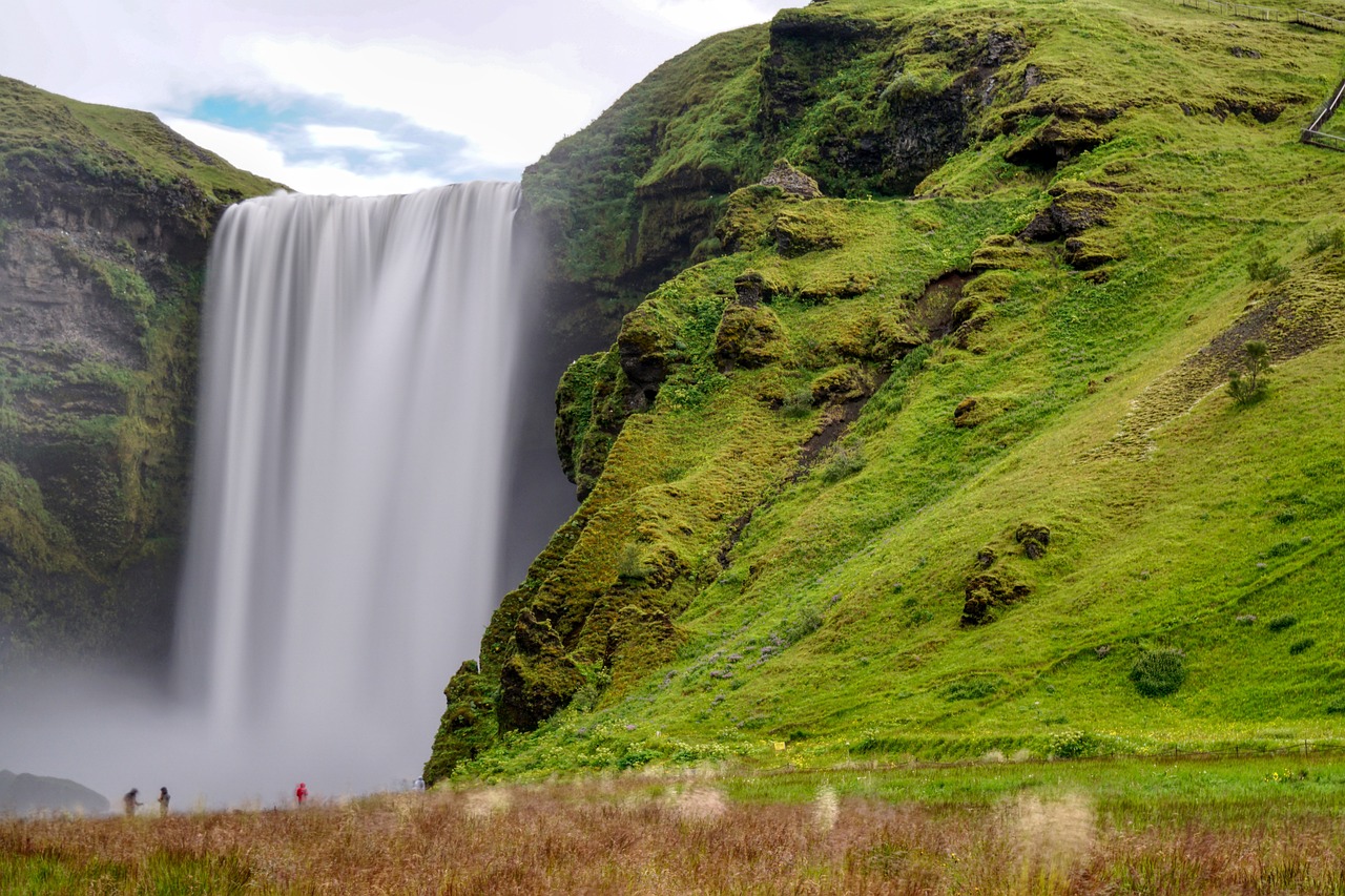 5.deň DIAMANTOVÝ OKRUH - DETIFOSS, SKOGAFOSS, MÝVATN, AKUREYRI